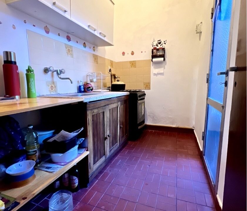 B30B48BF-3C52-4AF1-9B31-7758BDD72F05