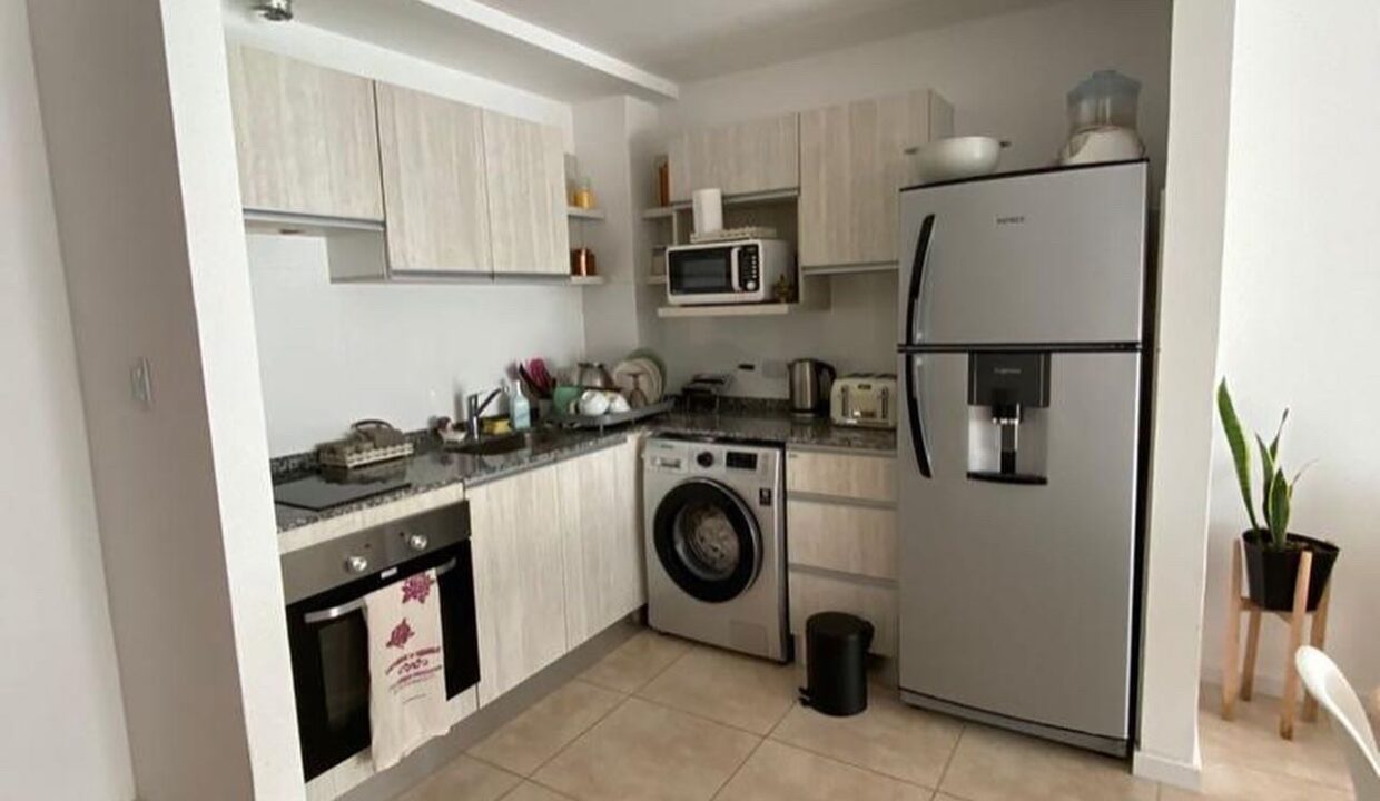 2434ABDC-8B7B-4F8C-94B5-DD87ACCD282E