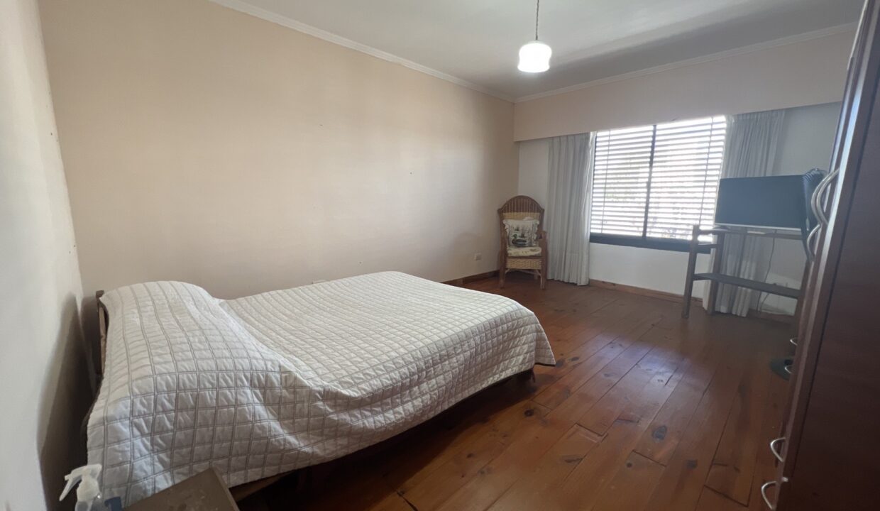 D5EA7C76-5A63-4491-BAB4-6EACB3033D88