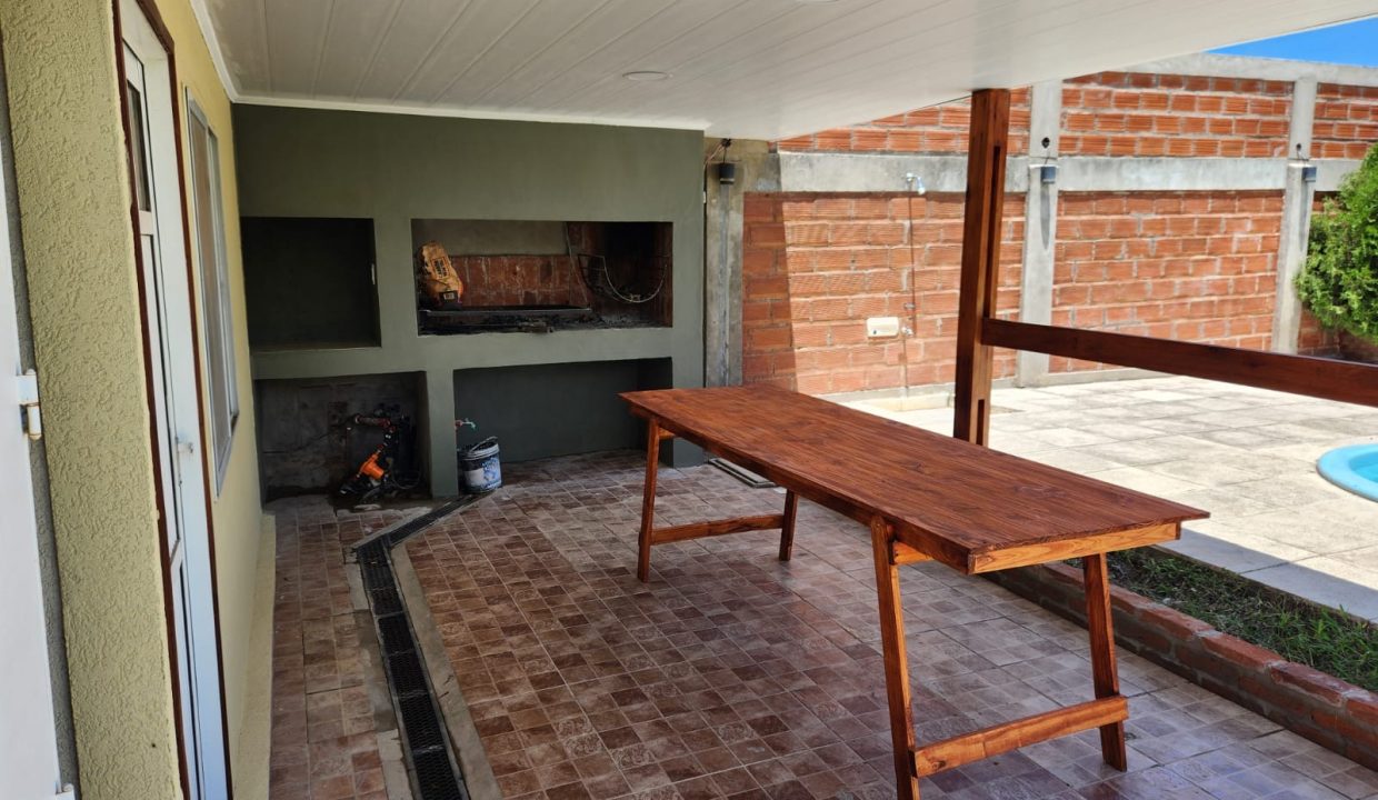 bdd1a182-d32a-4374-acae-ebb8e0c6df60